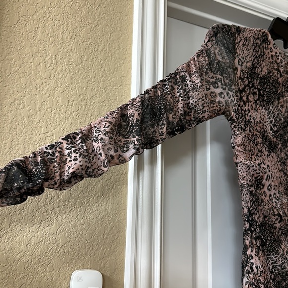 Women’s BB Dakota by Steve Madden printed body on ruched mini dress XS - Picture 4 of 4